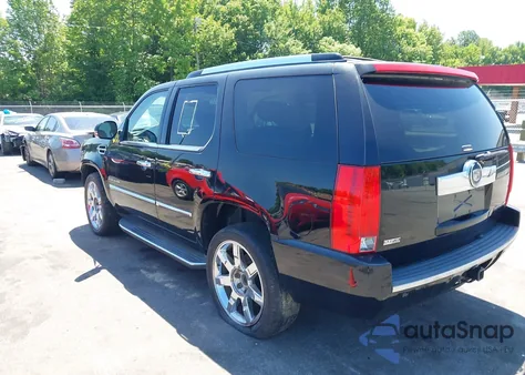 2009 Cadillac Escalade Standard из США, поврежденный, VIN 1GYFC23209R227363